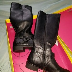Kenneth Cole Black Boots size 7